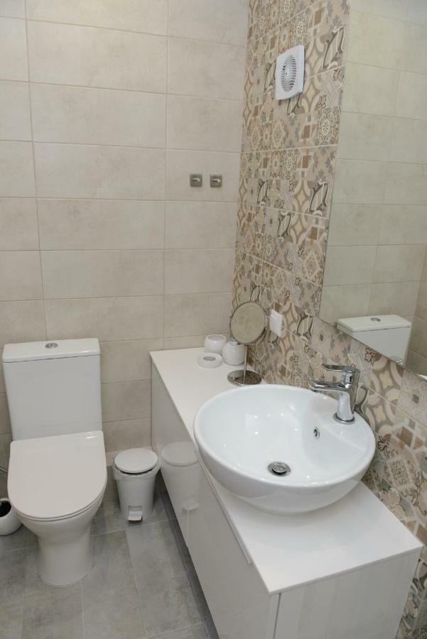 Grey Suite Filoxenia เทสซาโลนิกิ ภายนอก รูปภาพ